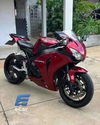 HONDA CBR 1000RR 